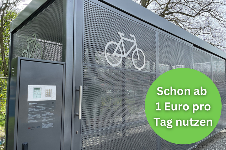 Sammelschließanlage am Bahnhof