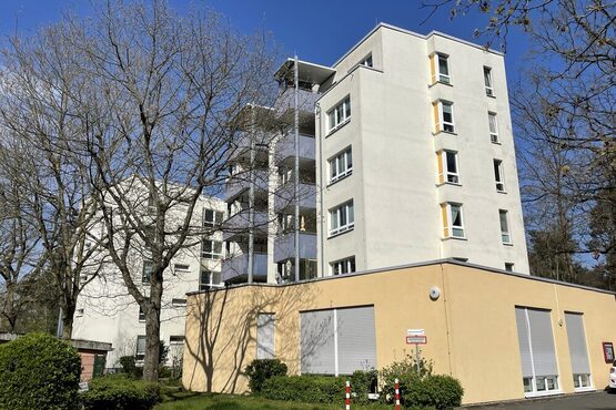 Außenansicht vom Gebäude