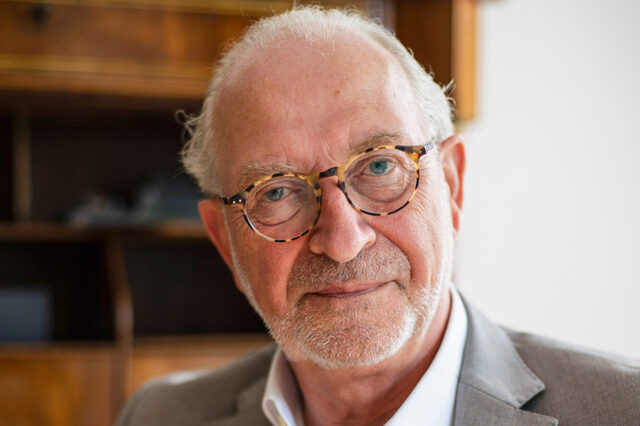 Autorenfoto Roland Kaehlbrandt