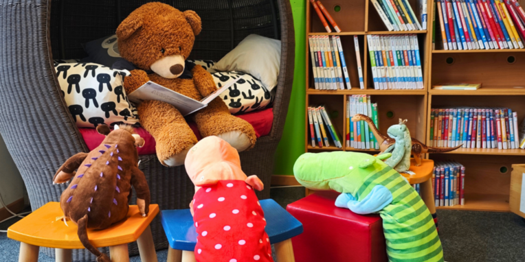 Vorlesezeit Westend-Bibliothek