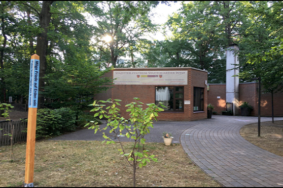 Stadtteilzentrum West   x ueberarbeitet  gerahmt