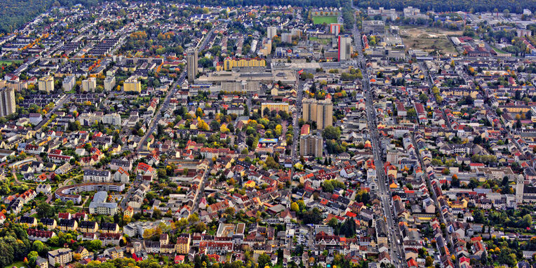 Neu-Isenburg, Luftaufnahme Zentrum