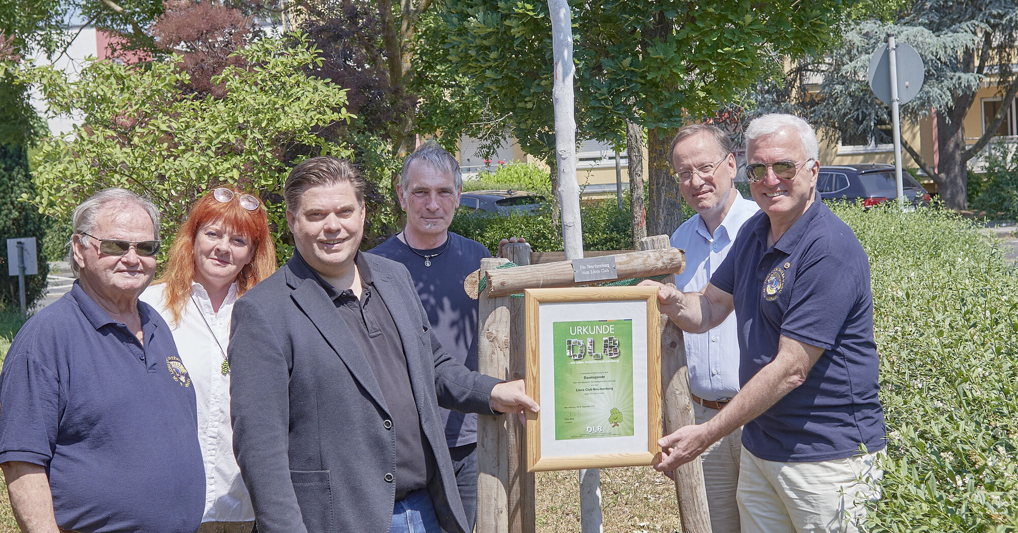 Neue Bäume für die Stadt Stadt NeuIsenburg