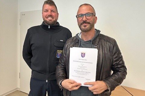 Vlnr: Polizeioberkommissar Mario Hehl, Antonio Spano