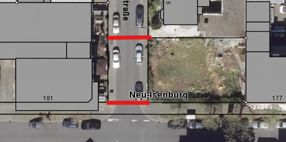 Vollsperrung im Einmündungsbereich der Bahnhofstraße (rote Kennzeichnung)