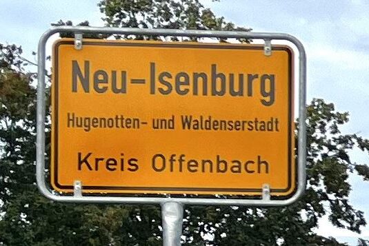 Ortsschild von Neu-Isenburg