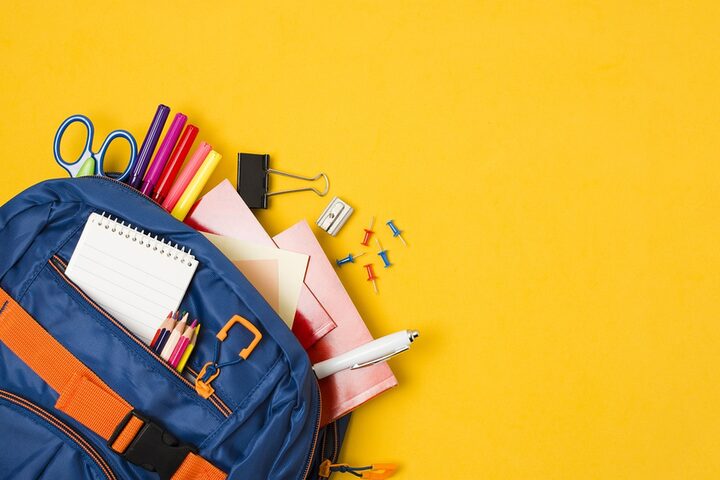 Schulmaterial, Schreibwaren, Rucksack.