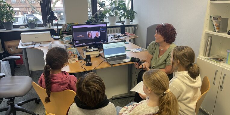 Bücher Podcast AG in der Stadtbibliothek