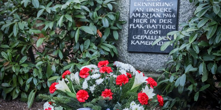 Gedenkstein am Schindkautweg