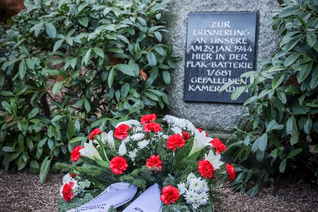 Gedenkstein am Schindkautweg