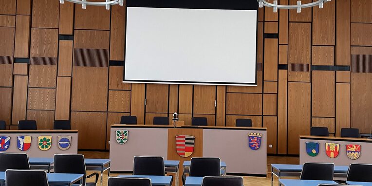 Plenarsaal im Rathaus Neu-Isenburg