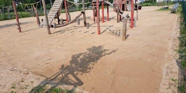 Spielplatz Birkengewann nach der Auffüllung