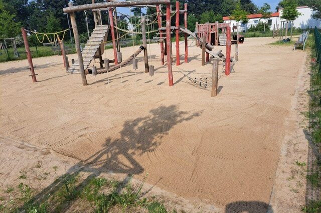 Spielplatz Birkengewann nach der Auffüllung