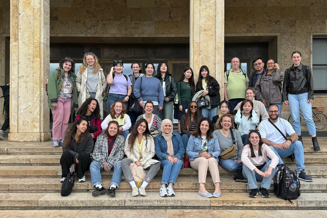 gemeinsames Gruppenfoto der 28 Studierenden aus Deutschland, Südkorea und Israel