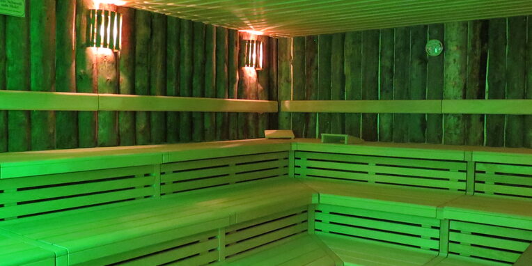 Finnsauna im WaldSchwimmbad