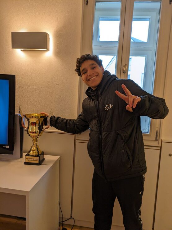 zu  Momo Pokal Fifa Turnier