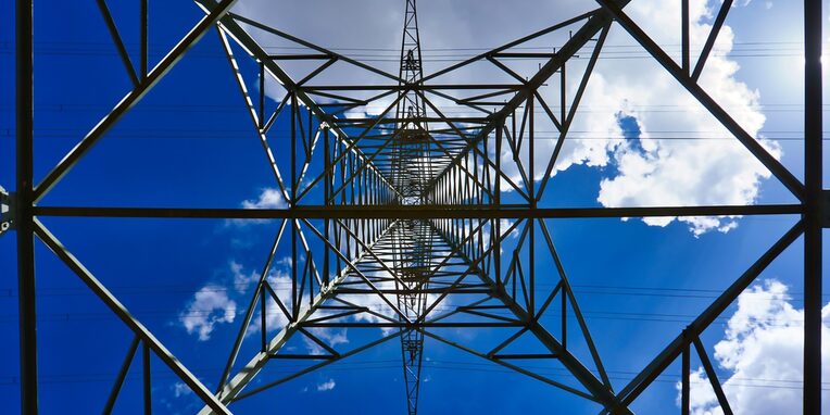 Perspektive eines Strpmmastes