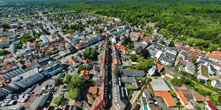 Skyline Drohne mit FFM und Löwengasse