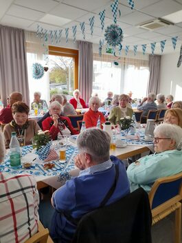 Gelungenes Oktoberfest in der Seniorenwohnanlage Haus am Erlenbach