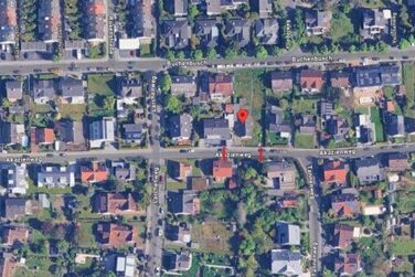 Luftbild Akazienweg mit roter Markierung des Sperrbereiches