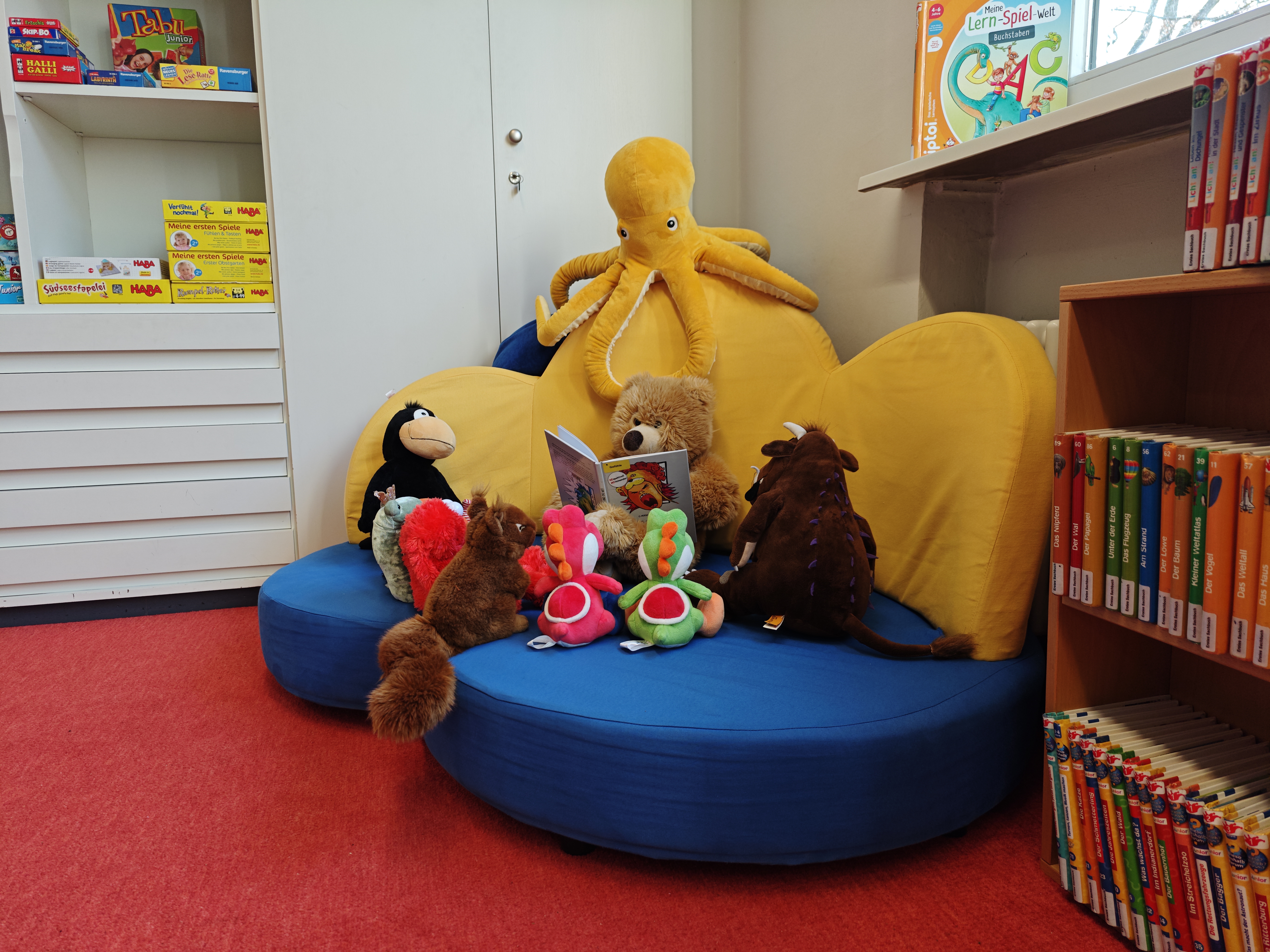 Vorlesen in der Stadtteilbibliothek Zeppelinheim