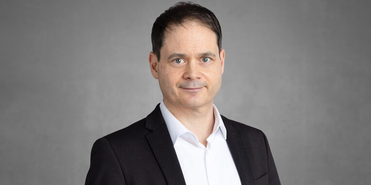 Prof. Dr. Stefan Müller