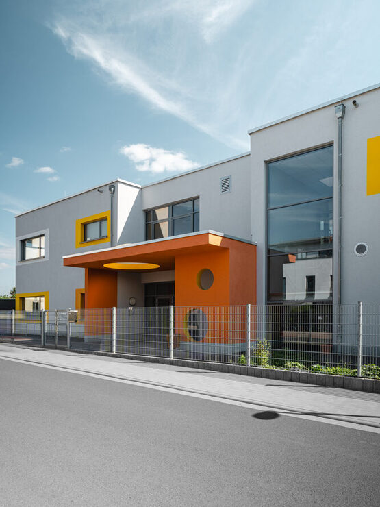 Eingang Kita Birkengewann
